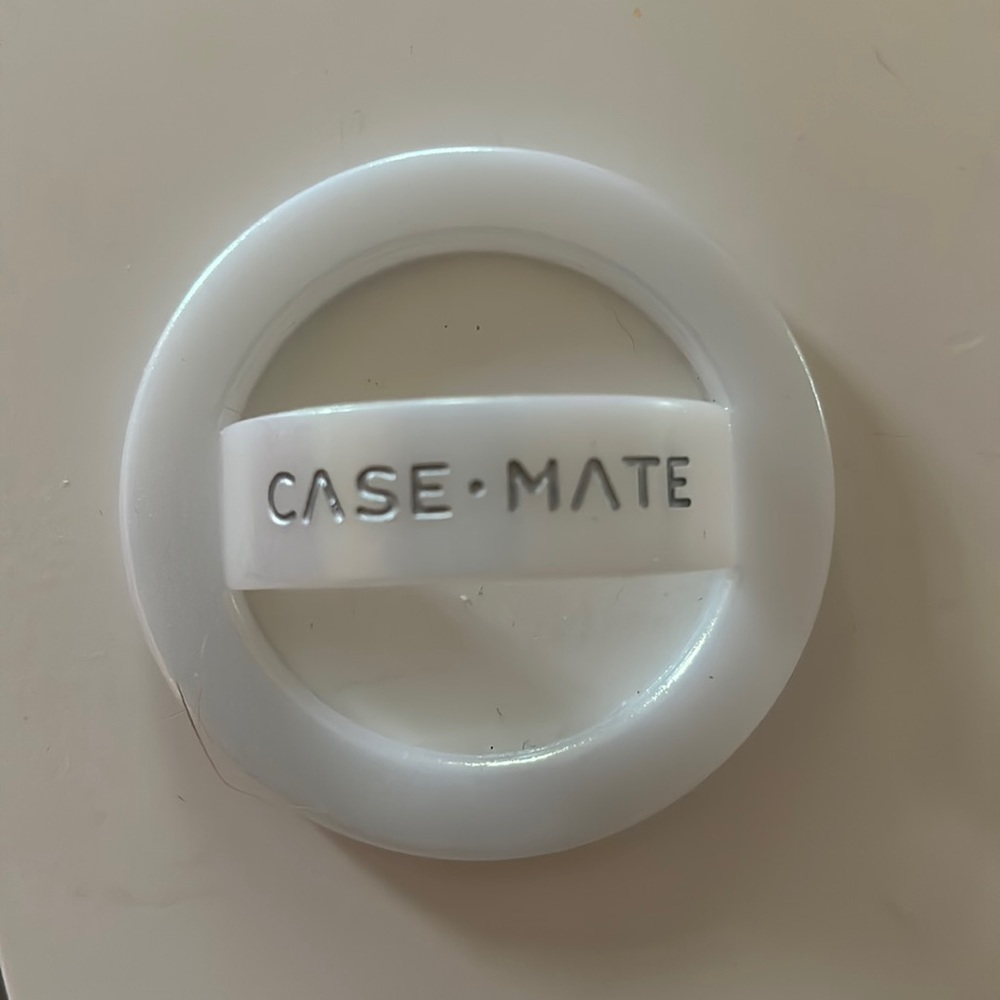 Case-Mate MagSafe loop Soap Bubble